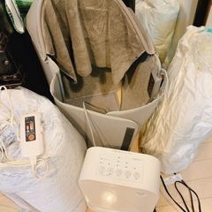 【4名相談中】冬物4点セット　電気毛布　かけ布団　セラミックヒー...