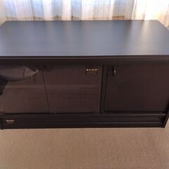 テレビ台　幅90、奥行き45、高さ45cm