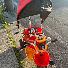 ミッキーマウスの三輪車の画像