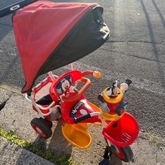 ミッキーマウスの三輪車の画像