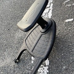 ベビーカー　ステップ