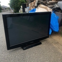 プラズマテレビとデジタルチューナーセット。