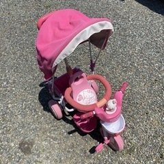キティーちゃん　三輪車