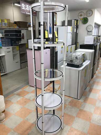 ポータブルショーケース　ツイスタータワー W(幅)56.5×D(奥行き)56.5×H(高さ)205.5cm  ※クリーニング済み