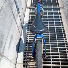 ペダルなし自転車　バランスバイクの画像