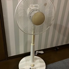 【現在キャンセル待ち】扇風機　2012年製　ダイヤルタイマー 付...