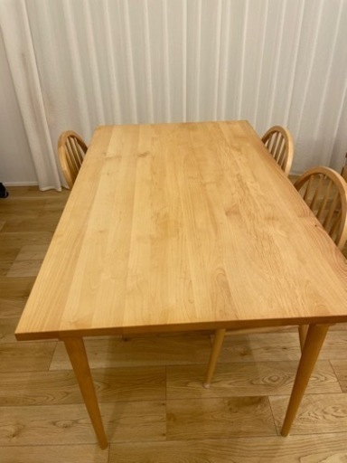 モモナチュラル　ダイニングテーブル