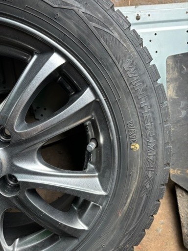 車のパーツ タイヤ、ホイール165/70/14