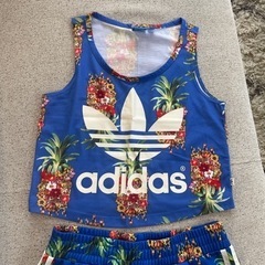 adidas originals 2NE1   の画像
