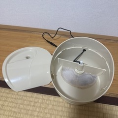 猫用の給水機の画像