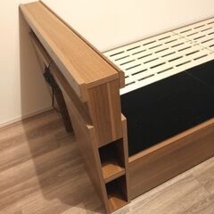 ●美品●収納たっぷり♪ コンセントありヘッド付き 収納付き・シングルベッドフレームの画像