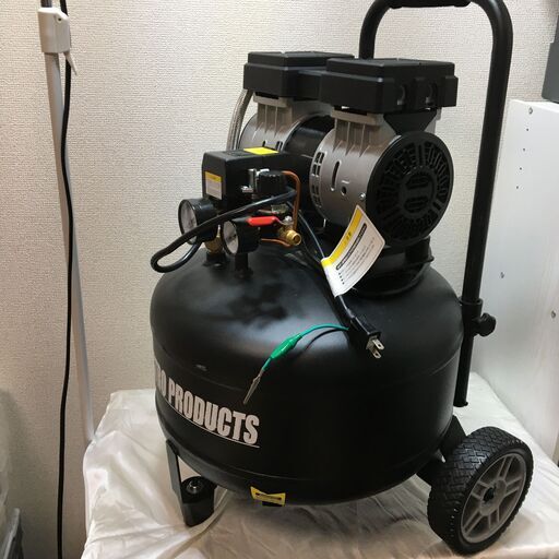 未使用？ 縦型 サイレントエアコンプレッサー 30L VSC034 アストロプロダクツ