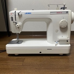 家庭用ミシン　JUKI