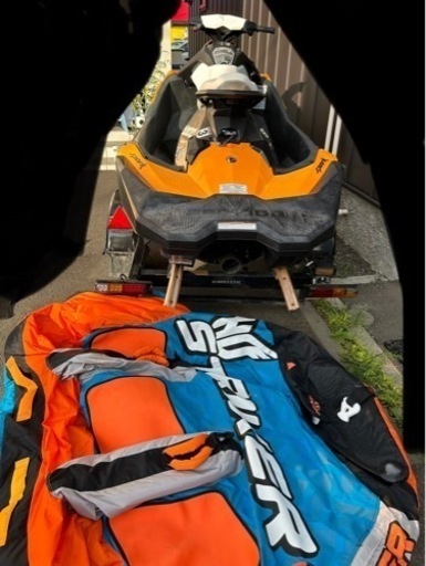 ジェット
スパーク3人乗トレーラーセット 