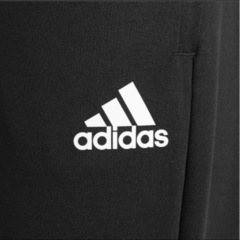 【決まりました】新品未使用　アディダスadidas スポーツウェア セットアップ  トラックスーツ　ジャージの画像
