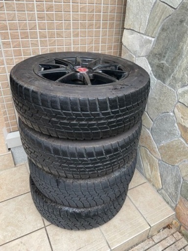 値下げ　スタッドレスタイヤ➕ホイール4本セット　225 60R17