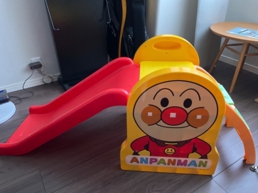 アンパンマン滑り台
