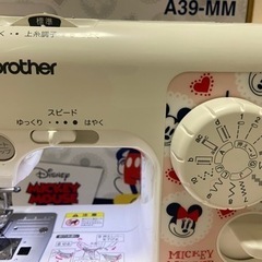 ⭐︎美品⭐︎brother ブラザー　コンパクトミシン　ミッキー＆ミニー　A39-MM　の画像