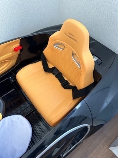 【国内完売】ブガッティ シロン 乗用玩具　ラジコン 子供用 車