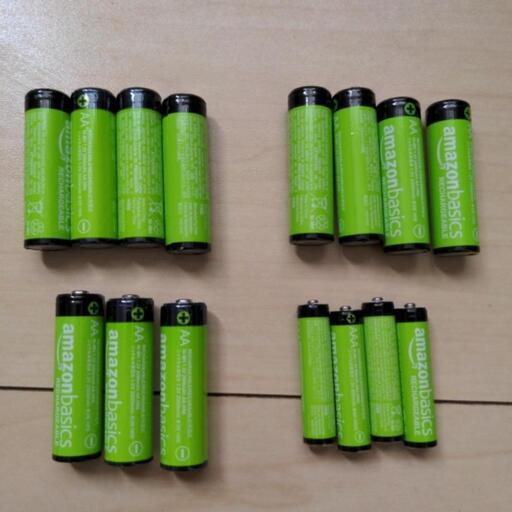◉交渉中◉【６末まで】充電式電池 (バラ売り可 １本あたり１００円)