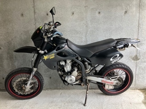 Kawasaki dトラッカー 250 FCR33