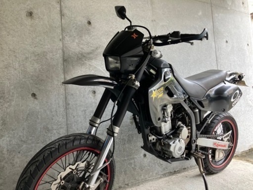 Kawasaki dトラッカー 250 FCR33