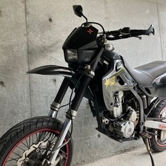 Kawasaki dトラッカー 250 FCR33
