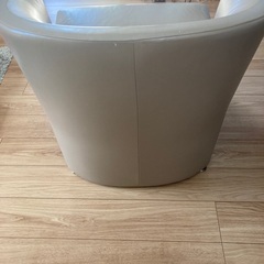 1人用椅子の画像