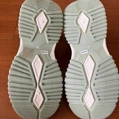 SHEIN ミントスニーカー　23〜24.5センチ新品未使用の画像