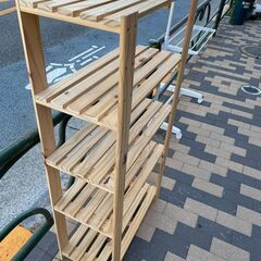 木製棚の画像