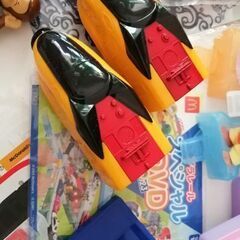 おもちゃの詰め合わせの画像