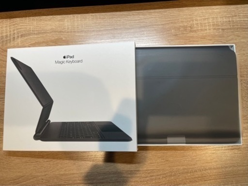 周辺機器 Magic Keyboard  iPad 11