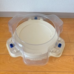 【譲り先が決まりました】ベイブレードスタジアム
