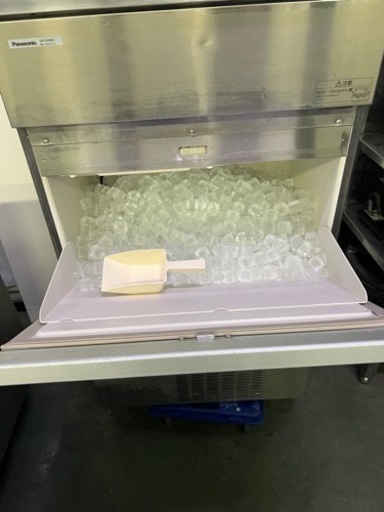 パナソニック製氷機 95kg  2015年