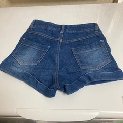 女児140 デニムショートパンツの画像