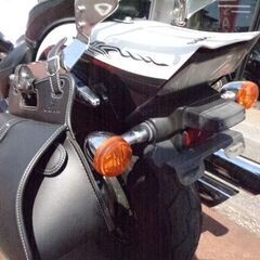 NO.5053 ブルバード４００ 　ＶＫ５７Ａ　水冷４サイクルＶツインエンジン　サイドバック付き　ブラック＆ホワイト　☆彡の画像