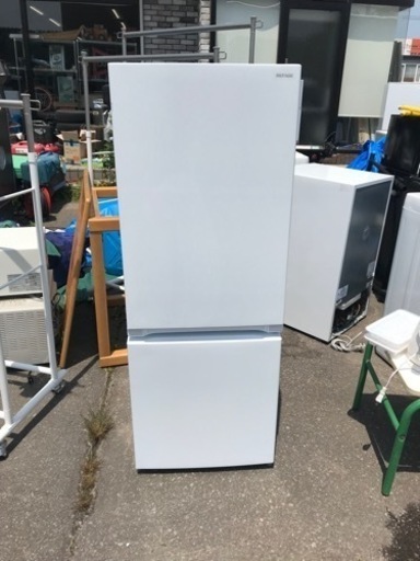 □yselect/ヤマダオリジナル□2ドア冷蔵庫 156L YRZ-F15J 白 2023年製 【使用期間短い】ヤマダセレクト　REFAGE YRZ-F15LW 2ドア冷蔵庫 156L 右開き ホワイト  2024年製