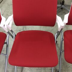 中古　極美品　コクヨ　スタックチェア　スタッキングチェア　会議椅子　ミーティングチェア　オフィスチェア　サテリテチェア　キャスター付　ピエガチェア　肘付　4脚セット販売品　愛知　一宮市　 江南市　稲沢市　岩倉市　岐阜　各務ヶ原　羽島　三重　名古屋 グッドプライス一宮の画像