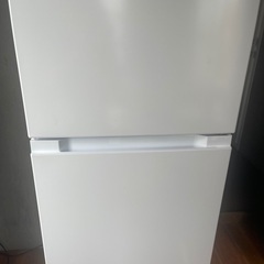 冷蔵庫　2023年製　美品