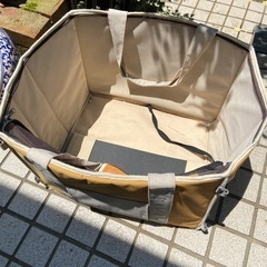 犬のキャリーバッグ　車などに