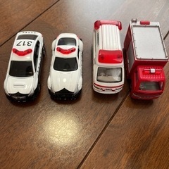 トミカ　パトカー　救急車　消防車