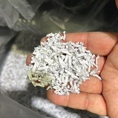GBC シュレッダー 静音 オフィス用 業務用 A3/A4対応 ダストボックス容量90L 約4000枚収容 マイクロクロスカットシュレッダ ブラック GSHW05Mの画像