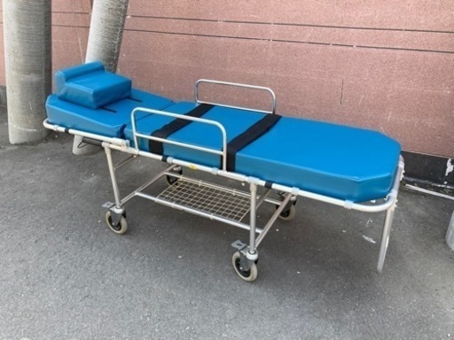 ストレッチャー車載用C6900 松永製作所美品 (やま) 真駒内のオフィス用