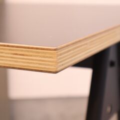 ASPLUND(アスプルンド)/Journal Standard Furniture(ジャーナルスタンダードファニチャー ) JSF コンパスレッグデスク。コンセント付きなのでパソコンデスクに最適♪の画像