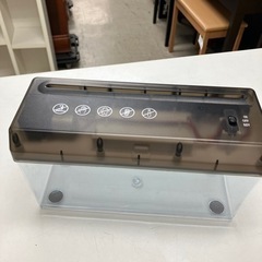☆値下げ☆K2406-479 SAVE 電動シュレッダー USBケーブル付き SV-5349 動作確認済 キズ多いですの画像