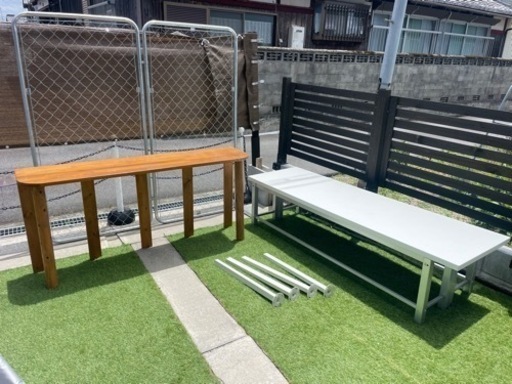 IKEAテーブル、カウンターテーブル、アルミ棚、全て\n