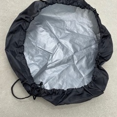 サーフボードとボードケース
の画像