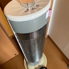 遠赤電気ストーブ　2015年製　ジャンクの画像