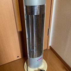 遠赤電気ストーブ　2015年製　ジャンク