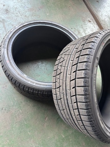 車のパーツ タイヤ、ホイール